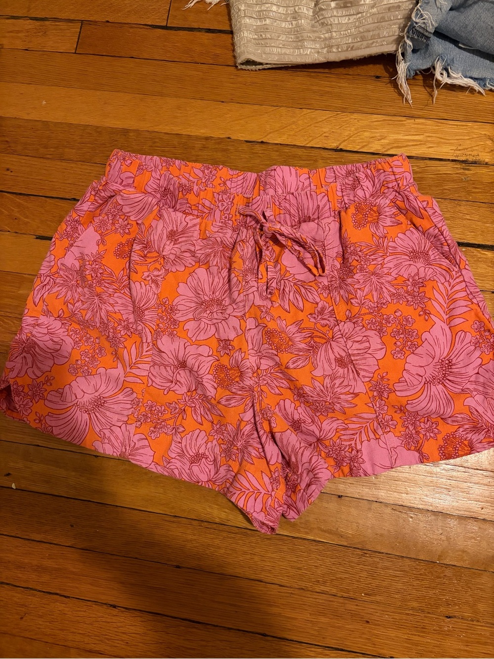Universal Thread Pink Floral Drawstring Athletic Shorts on Orange